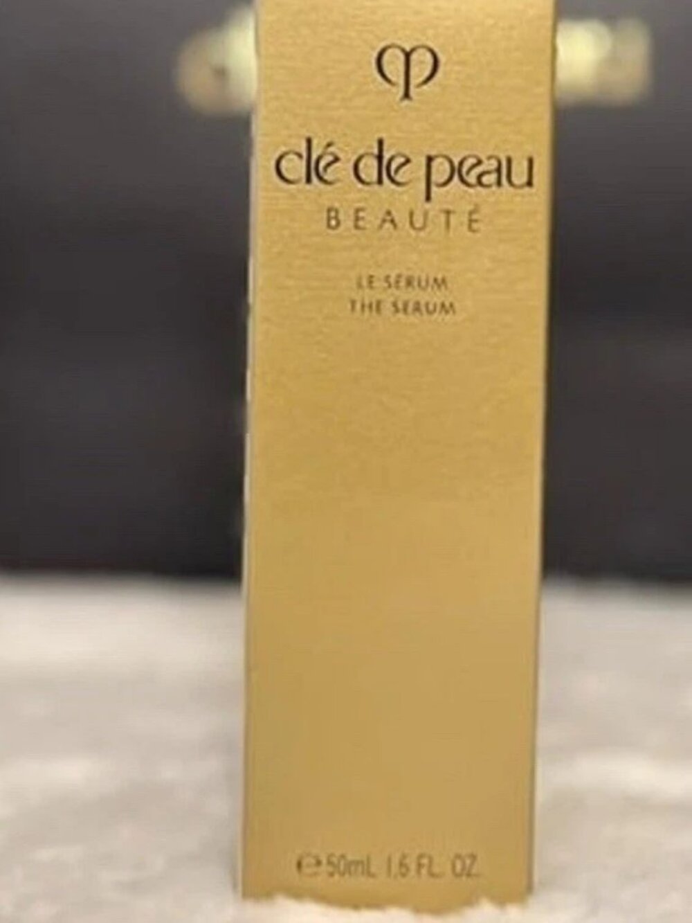 Clé de Peau Beauté The Serum 50ml / 1.6 fl oz New Sealed Luxury Skincare